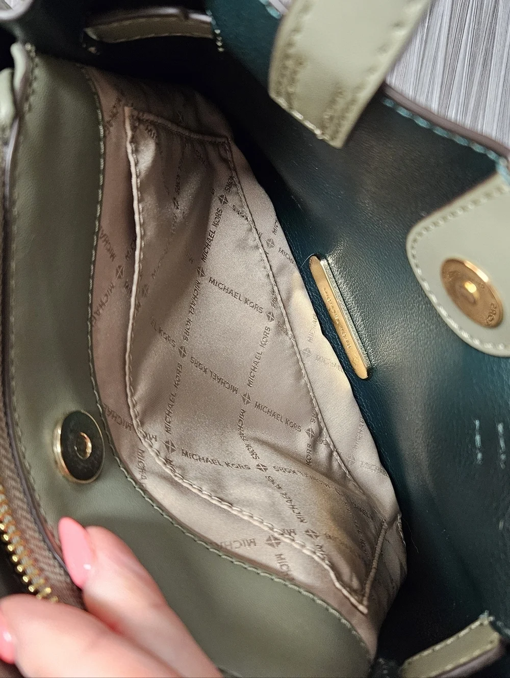 Michael Kors Handbag EMILIA Small Satchel 2Way Leather - ARMY GREEN + Dustbag